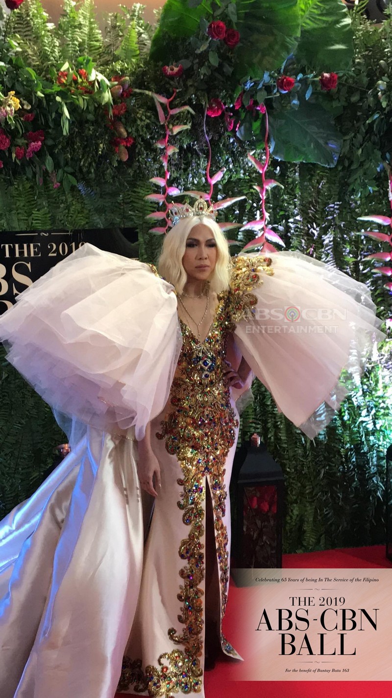 LOOK: Vice Ganda takes you to church at ABS-CBN Ball…