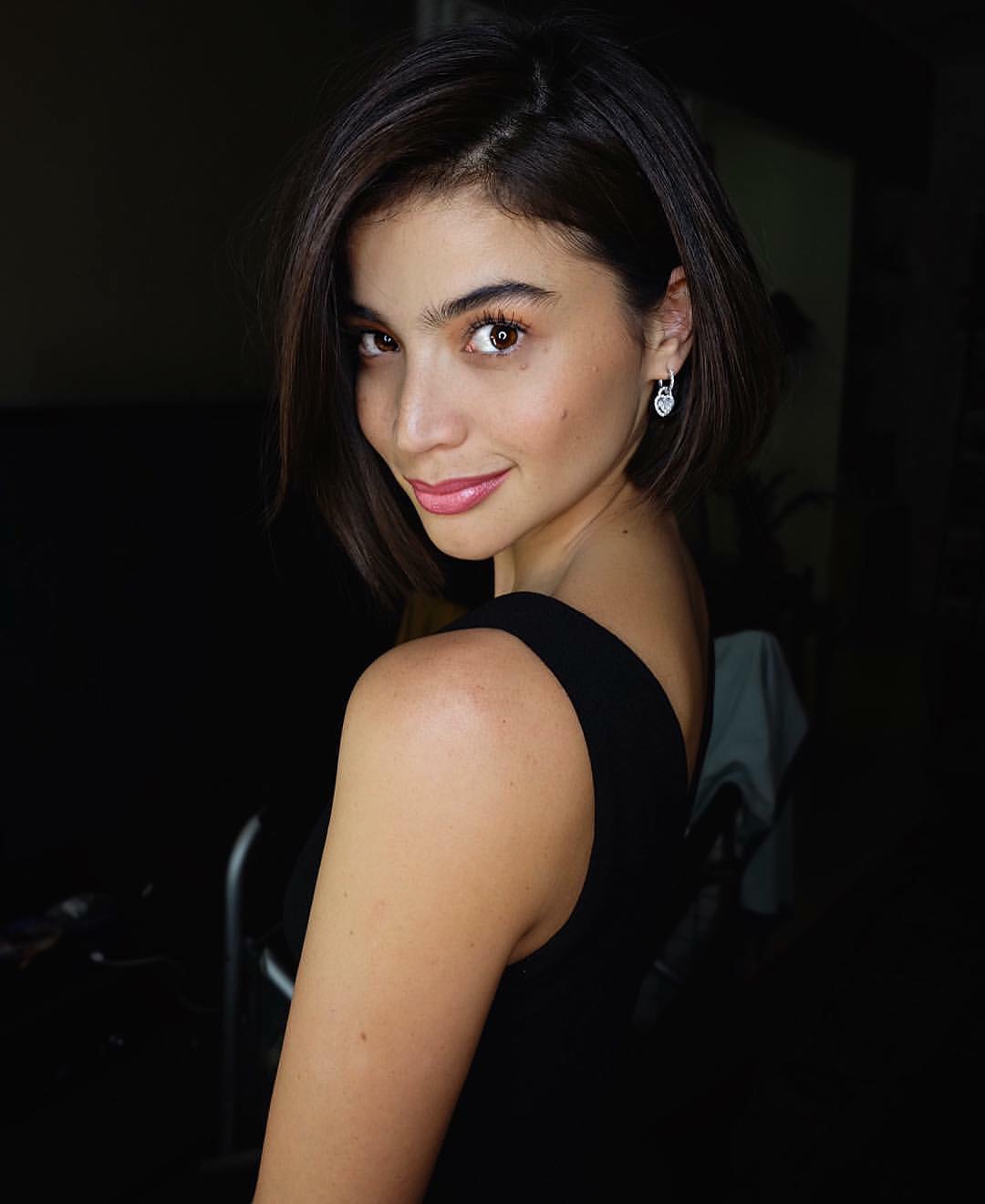 LOOK: We Compiled The Best OOTDs Of Anne Curtis In 1 Album