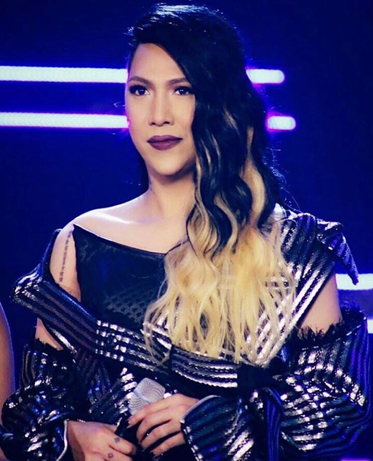 Vice Ganda gets a new hairstyle  It's Showtime Mr. Q and A 