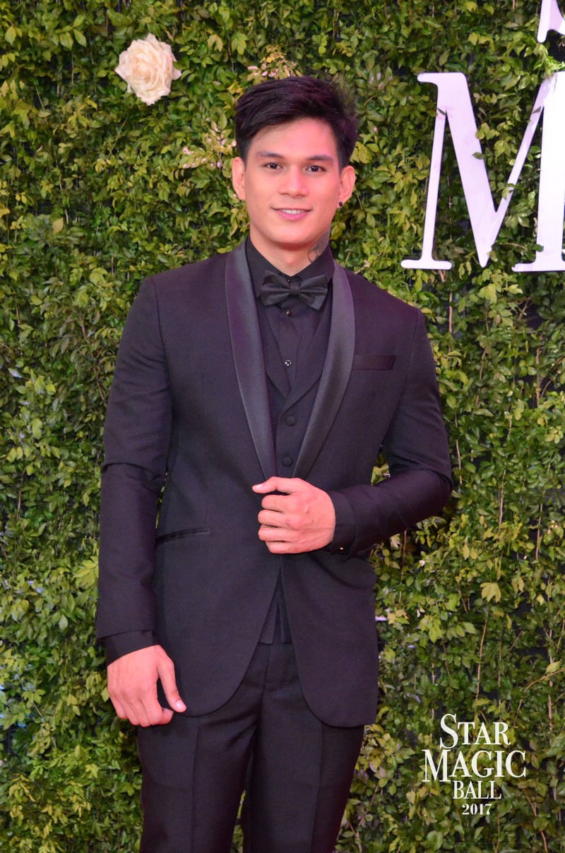 PHOTOS It’s Showtime’s Hashtags and GirlsTrends rock the Star Magic