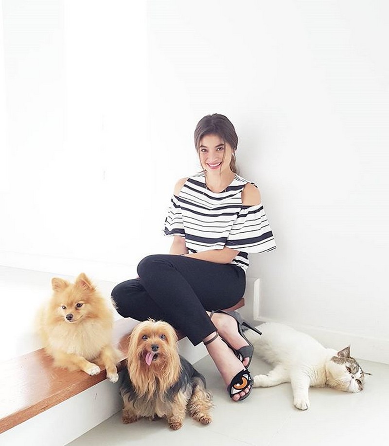 In Photo Meet Anne Curtis Extended Family Abs Cbn Entertainment In Photo Meet Anne Curtis Extended Family Abs Cbn Entertainment