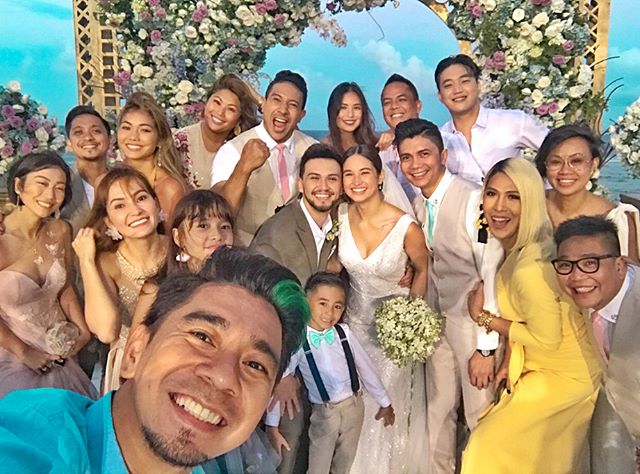 IN PHOTOS: It’s Showtime’s Billy and Coleen’s wedding in Balesin! | ABS ...