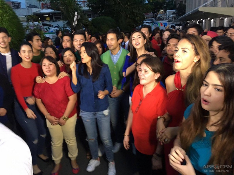 ABSCBN Christmas Station ID 2016 Doble Kara ABSCBN Entertainment