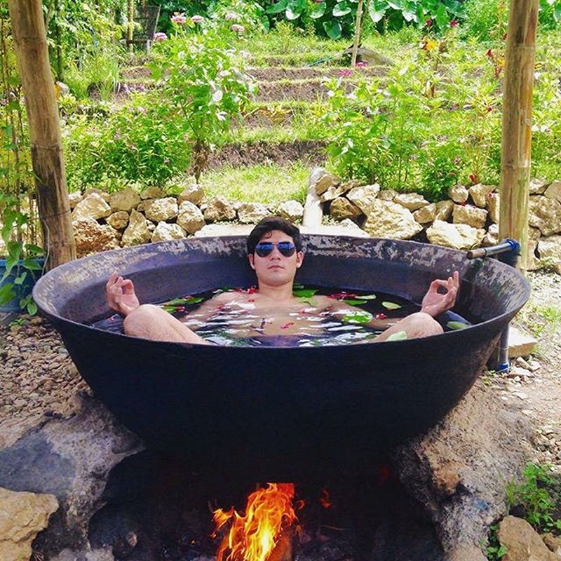 WOW! Guess who among the Los Bastardos brothers own these abs? ABSCBN Entertainment