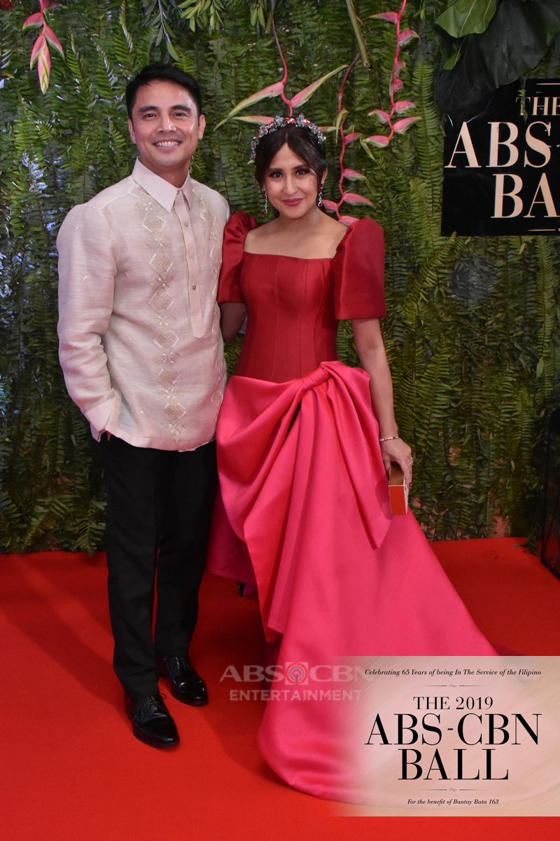 ABS-CBN Ball 2019 Magandang Buhay momshies warm our hearts with gorgeous outfits on Red Carpet
