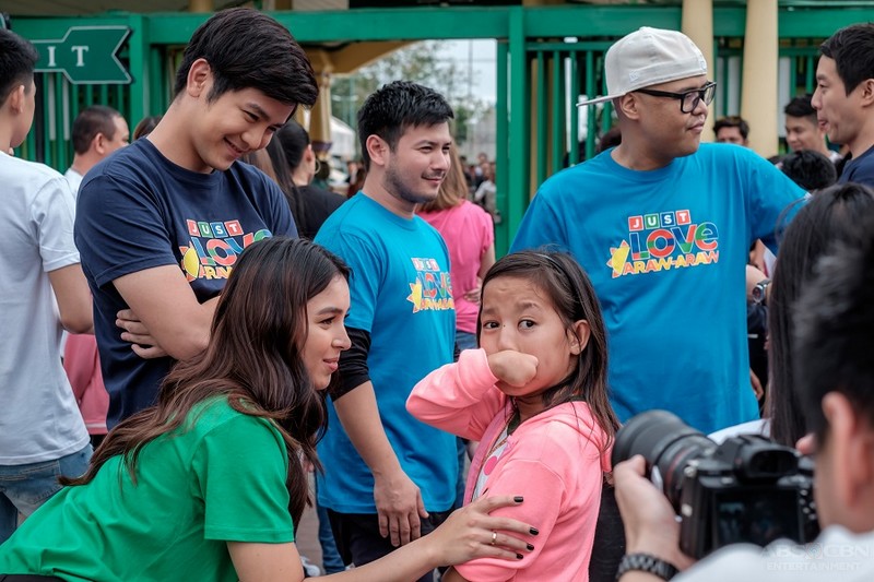 Kapamilya stars show how to spread love in ABSCBN’s new Summer Station