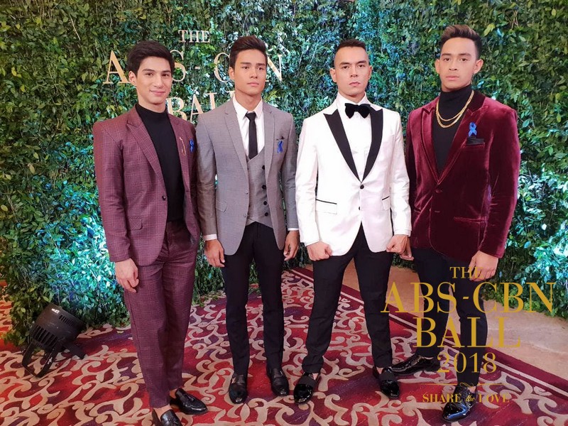 The cast of Los Bastardos giving a tease during the ABSCBN