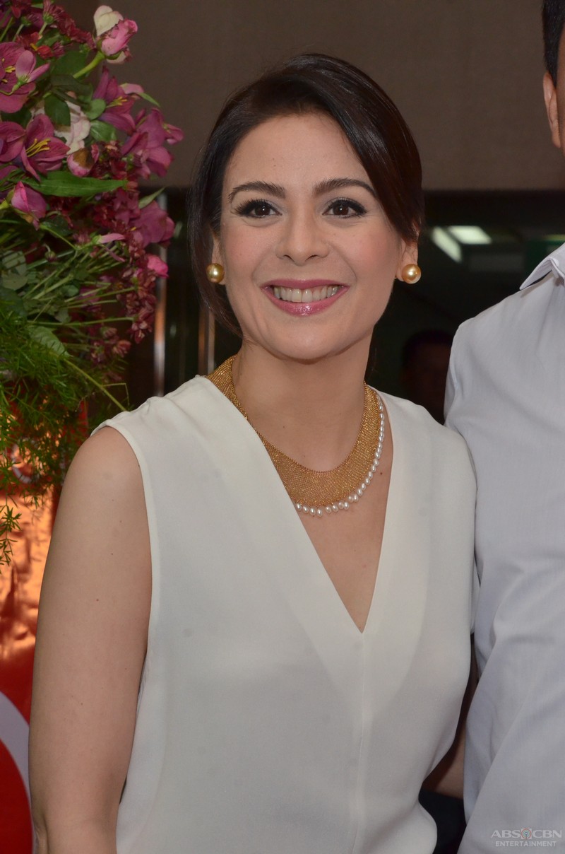 20 Photos of Effortlessly Beautiful Dawn Zulueta